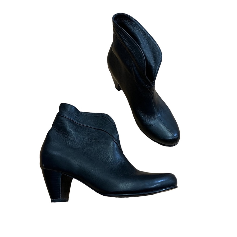 Colombian Handmade Leather Ankle Boots